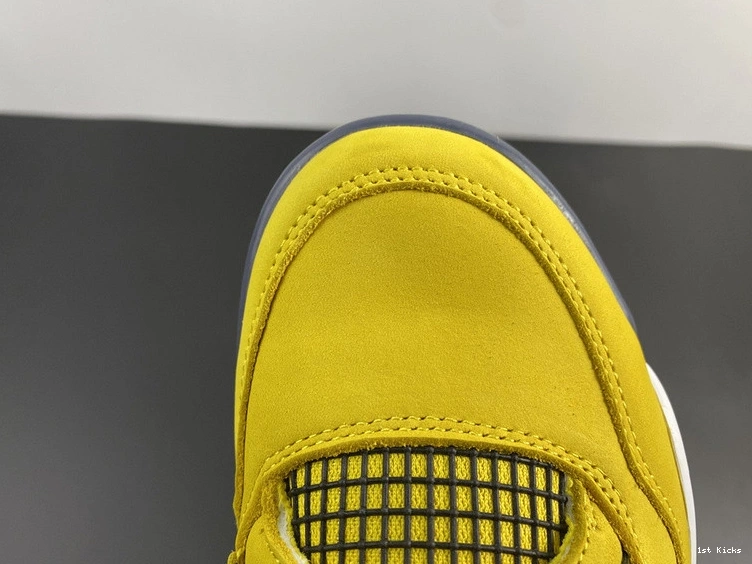 RETRO AIR CT8527-702 'LIGHTNING LS JORDAN 4 0522